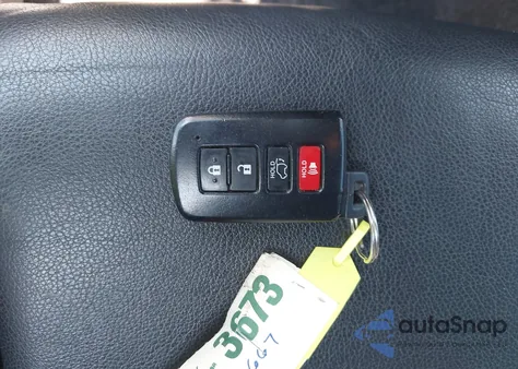 2017 Toyota Rav4 Se из США, поврежденный, VIN 2T3JFREV6HW570667